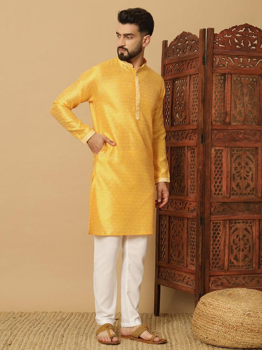 Men's Jacquard Solid Kurta Pyajama Set it3qpj-2a